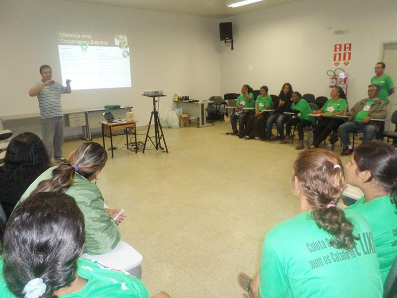 Rede Cata-Vida-Curso contabilidade básica.jpg